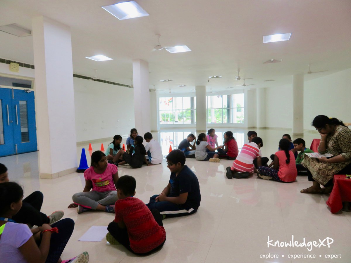 knowledgeXP's tweet photo. Working with future leaders is always fascinating because you learn more than you teach. These students of @learnois were no different! #positiveclassroom #leadership #development #workshop #experientialclassroom #k12 #learning #education #student #students #blendidlearning #edu https://t.co/3BFlrfpYv2