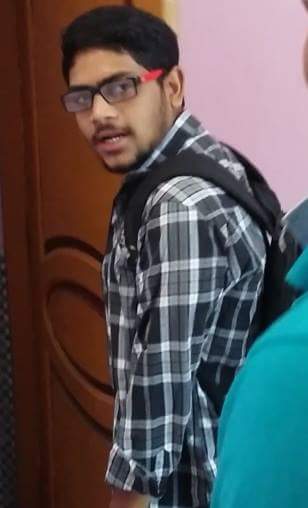 AjitKumarSa5's tweet photo. #ajit #ajitkumar #actor #ajitkumaronline #some #kumar #tornky #aajit #followback #instogo #instagood #insta #instamodel #Selfie #addition #actingtym #ajitkumar #Ollywood #model #instagram #collegelife #followme #follow4follows https://t.co/C9Cwr2Cq0c