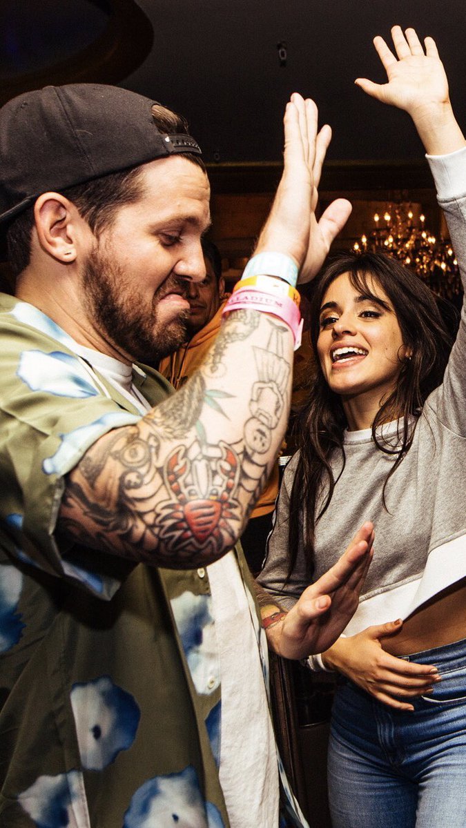 photoccabello's tweet photo. I love your smile @Camila_Cabello 

#MTVBRHITHAVANA #PremiosMTVMiaw https://t.co/5tJ7nKGCJo