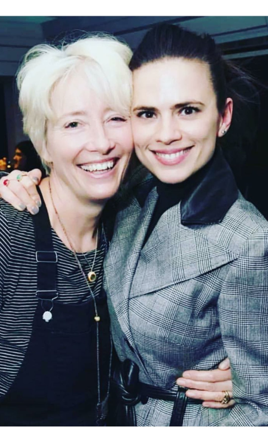 A honra de compartilhar o aniversário com essa diva! Happy Birthday Emma Thompson!  