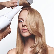 Exceptional hair instantly. ⚡️ All you have to do is schedule your luxurious @systemprofessional blow-dry at one of our salons. 

#HairTreat #Hair #SystemProfessional
