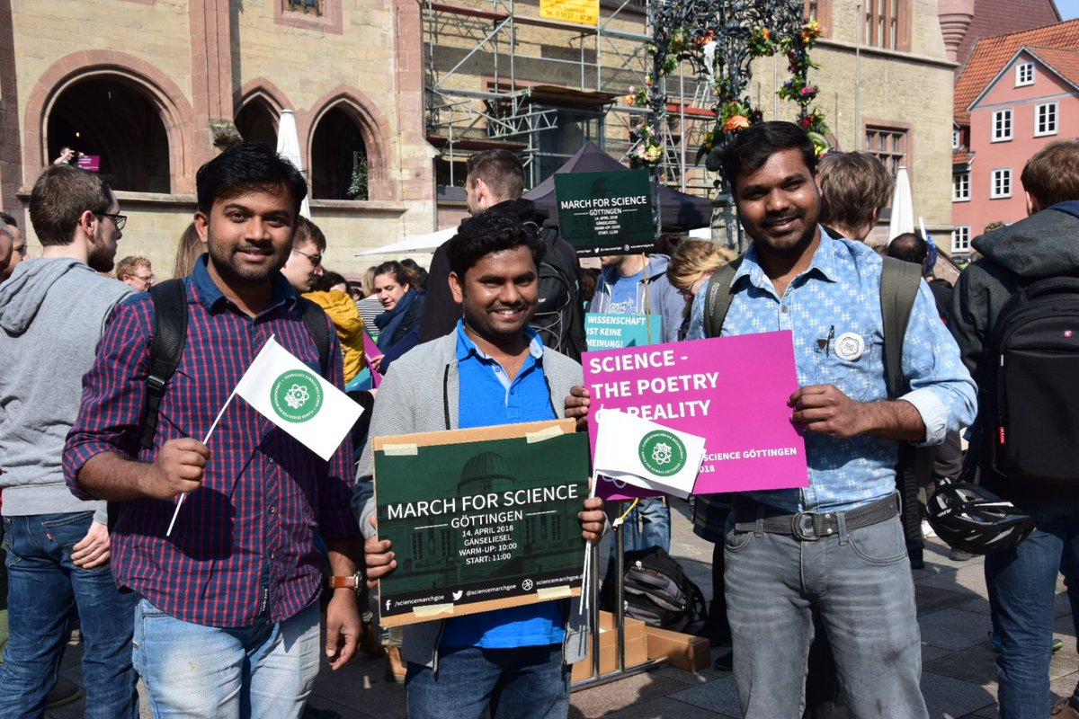 ScienceMarchGoe's tweet photo. More Ask-me-anything scientists from MFS Göttingen 2018 #sciencemarchger #mfsgoe https://t.co/NuSFgzR0po