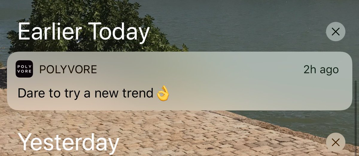 a_drop_inthesea's tweet image. is anyone else still getting notifications from the polyvore app??? how is this even happening #bringbackpolyvore