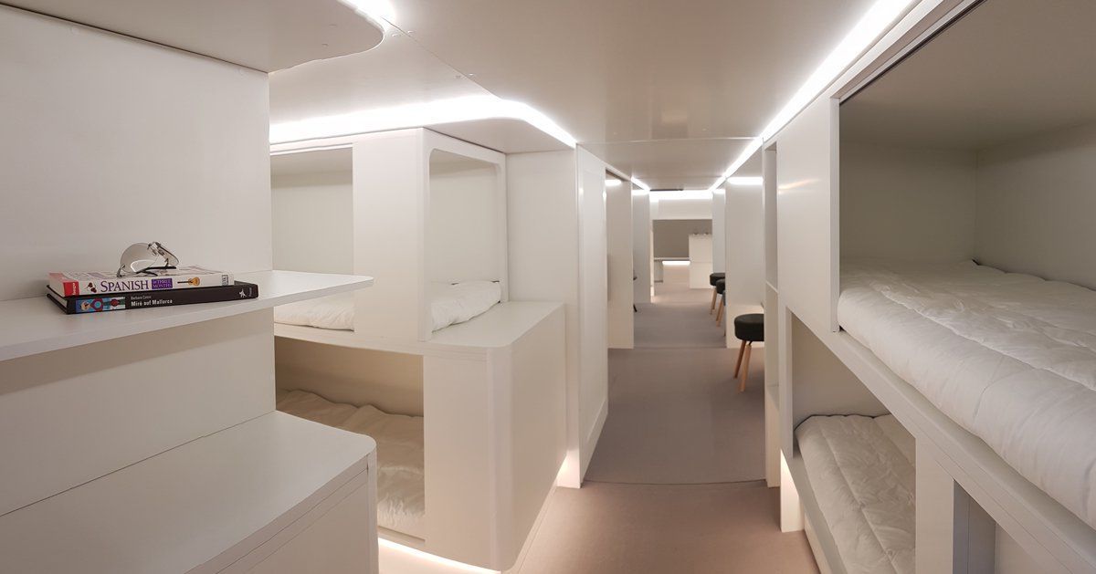 Fiori_aus's tweet photo. airbus transforms airplane cargo holds into lower-deck dormitories  https://t.co/X2JJe2iNFk https://t.co/THCCSjf1dg