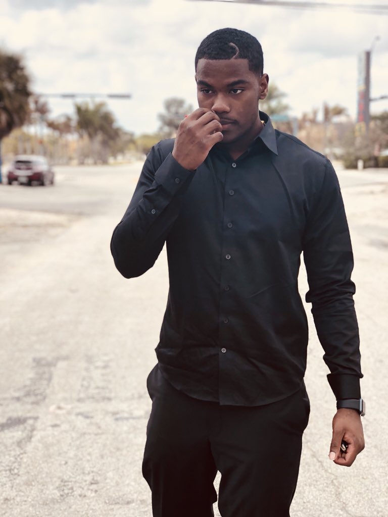 zachdixonjr's tweet image. Good Ole Sunday ☀️ Owe everything To God 🙏🏾 #RipMa #RIPGma #GodsChild