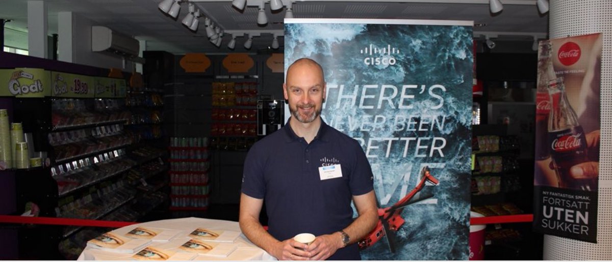 Thomas Tømmernes (@ttmmernes) on Twitter photo Etter å ha fått spørsmålet om når et #nettverk går ut på dato henvendte jeg meg til <a href="/CiscoNorway/">Cisco Norway</a> IT-ekspert Christian Nordve <a href="/Chrnordve/">Christian Nordve</a> atea.no/bloggen/it-sik… @sventhaulow <a href="/JacobsMichja/">Michael Jacobs</a> <a href="/Jacques123dk/">Jacques Christiansen</a> <a href="/stesonst/">Steinar Sønsteby</a> @TrineHS @Frk_Ruud <a href="/TrudeMBrun/">Trude Martinsen Brun</a> <a href="/LeifSundsbo/">Leif Sundsbo</a> <a href="/MonradH/">Eskil Hagen</a> <a href="/AudunRisberg/">Audun Risberg</a> Etter å ha fått spørsmålet om når et #nettverk går ut på dato henvendte jeg meg til <a href="/CiscoNorway/">Cisco Norway</a> IT-ekspert Christian Nordve <a href="/Chrnordve/">Christian Nordve</a> atea.no/bloggen/it-sik… @sventhaulow <a href="/JacobsMichja/">Michael Jacobs</a> <a href="/Jacques123dk/">Jacques Christiansen</a> <a href="/stesonst/">Steinar Sønsteby</a> @TrineHS @Frk_Ruud <a href="/TrudeMBrun/">Trude Martinsen Brun</a> <a href="/LeifSundsbo/">Leif Sundsbo</a> <a href="/MonradH/">Eskil Hagen</a> <a href="/AudunRisberg/">Audun Risberg</a>