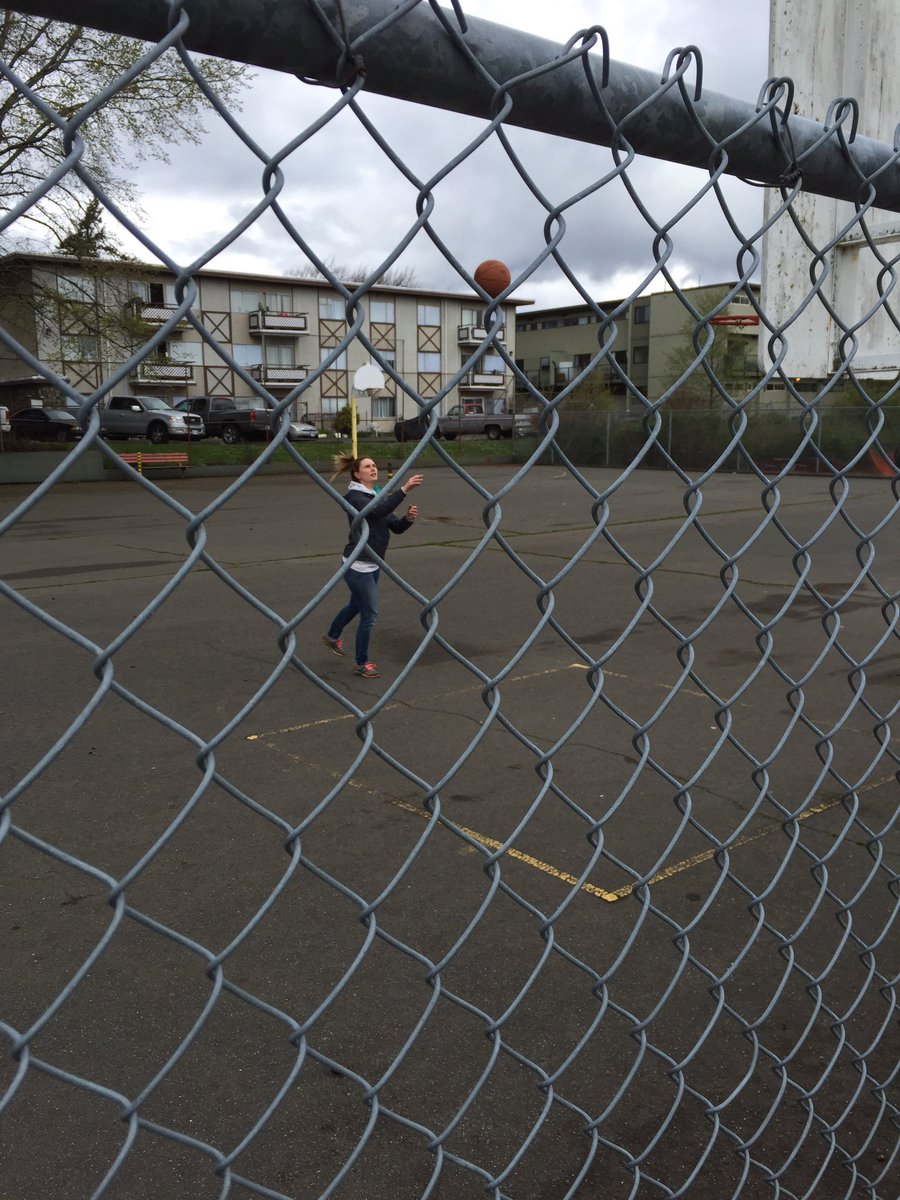 DANMCINTOSHCTV's tweet photo. Rucker Park. No one wanted next! https://t.co/a6NQeC0Xgi