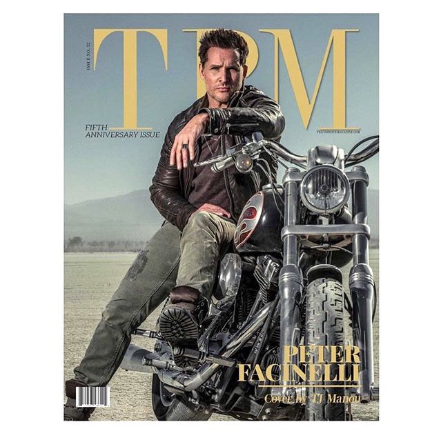 FacinelliCrew's tweet photo. Peter Facinelli via IG: Cover of this months #trendprivemagazine 
Get a copy here. https://t.co/wl6UYWuGF8
📷:@tjmanou https://t.co/mqLMz3p2Dq