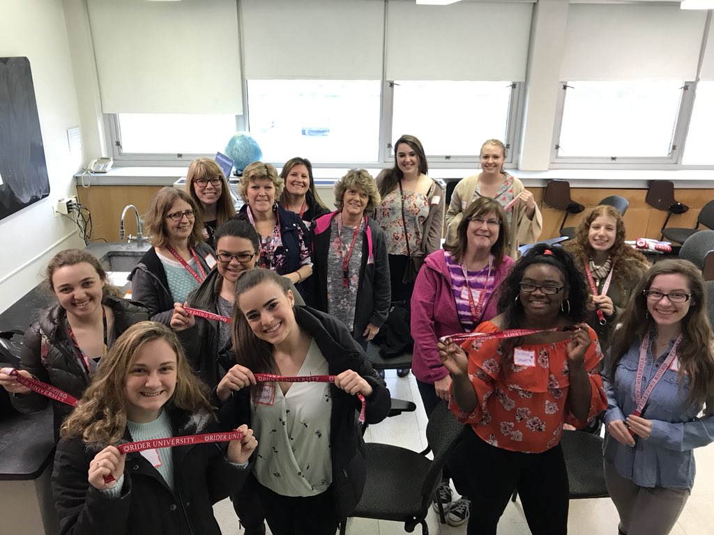 BTRickert97's tweet photo. One team of Escape Roomers made it! #EdCampRider https://t.co/nM1wwYwdFj