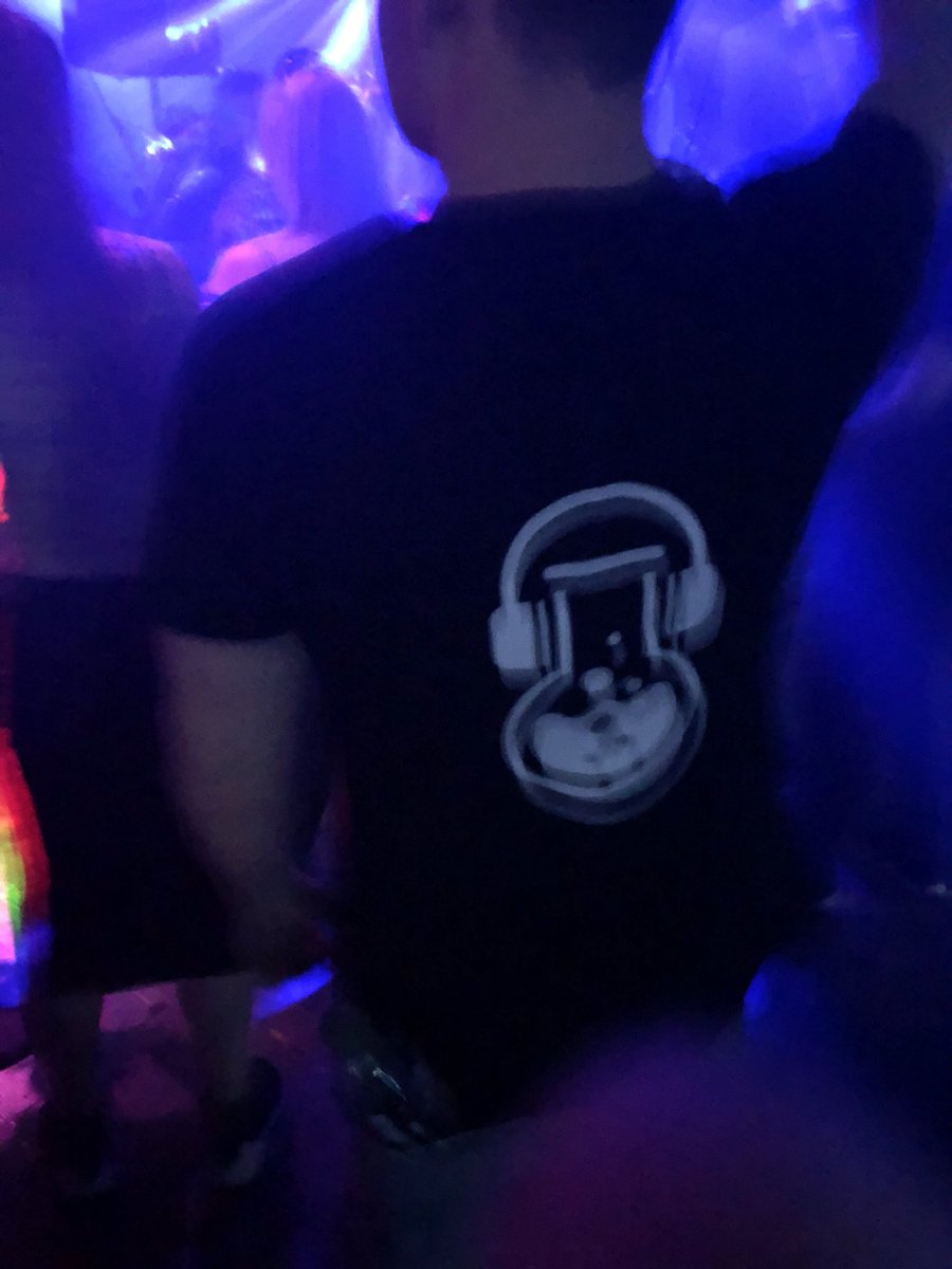 ExpSessions's tweet photo. That moment you walk into a club on a night out and see someone wearing your brand!!

#surprised #astounded #shocked #happyasfuck #merchandisenotevenonsale https://t.co/5WtTq15AWZ