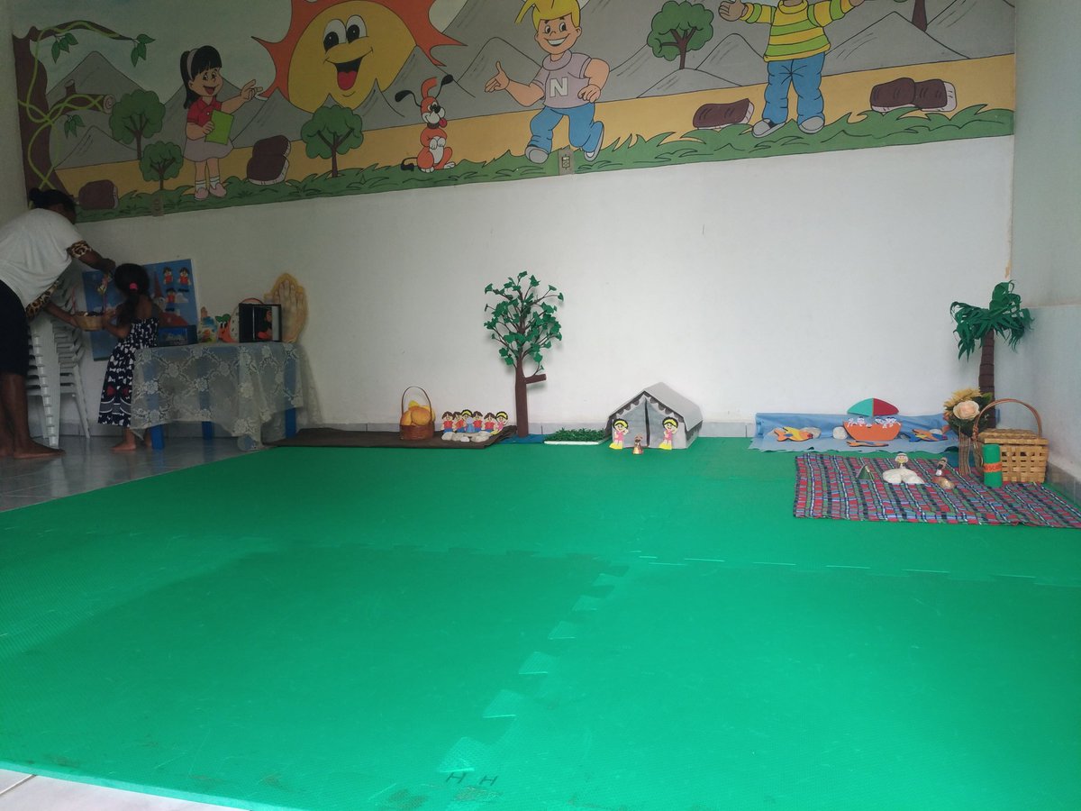 Welling10691359's tweet photo. Mega trimestral do departamento infantil de cruz de Rebouças APe, reúne professores e diretores da área. #criancahojelideramanha @SoraiaBraun @rosa_costa7 @prmoisesmsilva @pastorotimar @PrPauloKi @adeanqueiroz https://t.co/MSD8Azp5tr