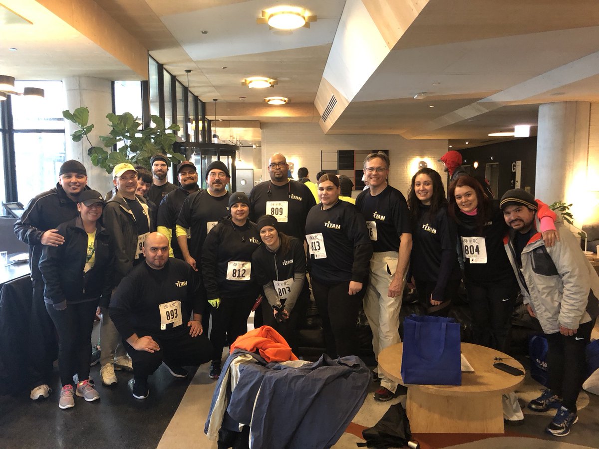 TitanGrp's tweet photo. Team @TitanGrp is all ready to run the @sterlingbay 5k to 1k! #5Kto1K https://t.co/A6QVVAut7Z
