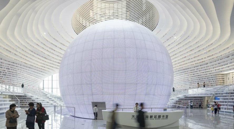 illibraio's tweet photo. A Tianjin, in #Cina, c'è una #biblioteca dal design spettacolare che raccoglie oltre un milione di #libri, scoprite la Tianjin Binhai Library: https://t.co/eZyRk4hg5i 😍💗 https://t.co/299XtUyBaz