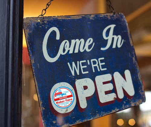 Unsere Maker Areas sind noch bis 18:00Uhr für Euch geöffnet. Kommt vorbei und überzeugt Euch am besten selbst, was das jährliche Festival für Inspiration, Kreativität und Innovation alles zu bieten hat.