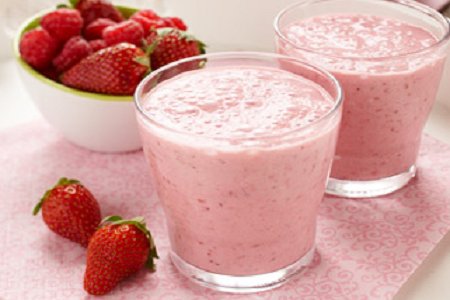 nomis_48's tweet photo. Feliz tarde amig@s!! 
   
Hoy tenemos un rico #mousse de #yogur y #fresas. #eldesvandevicensi #postres #dulces #cocinafacil #cocinasencilla #cocinaparatodos #confruta
   
https://t.co/F2Vmetce1s https://t.co/cMQ4VsQsDv https://t.co/7Z9BmvdHod
