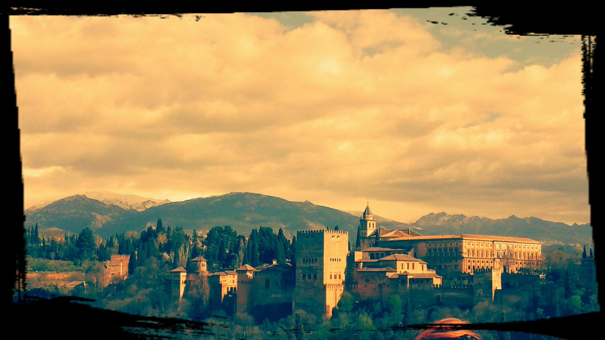 Fran_Drone's tweet photo. Films Granada https://t.co/nwteUXzgFK