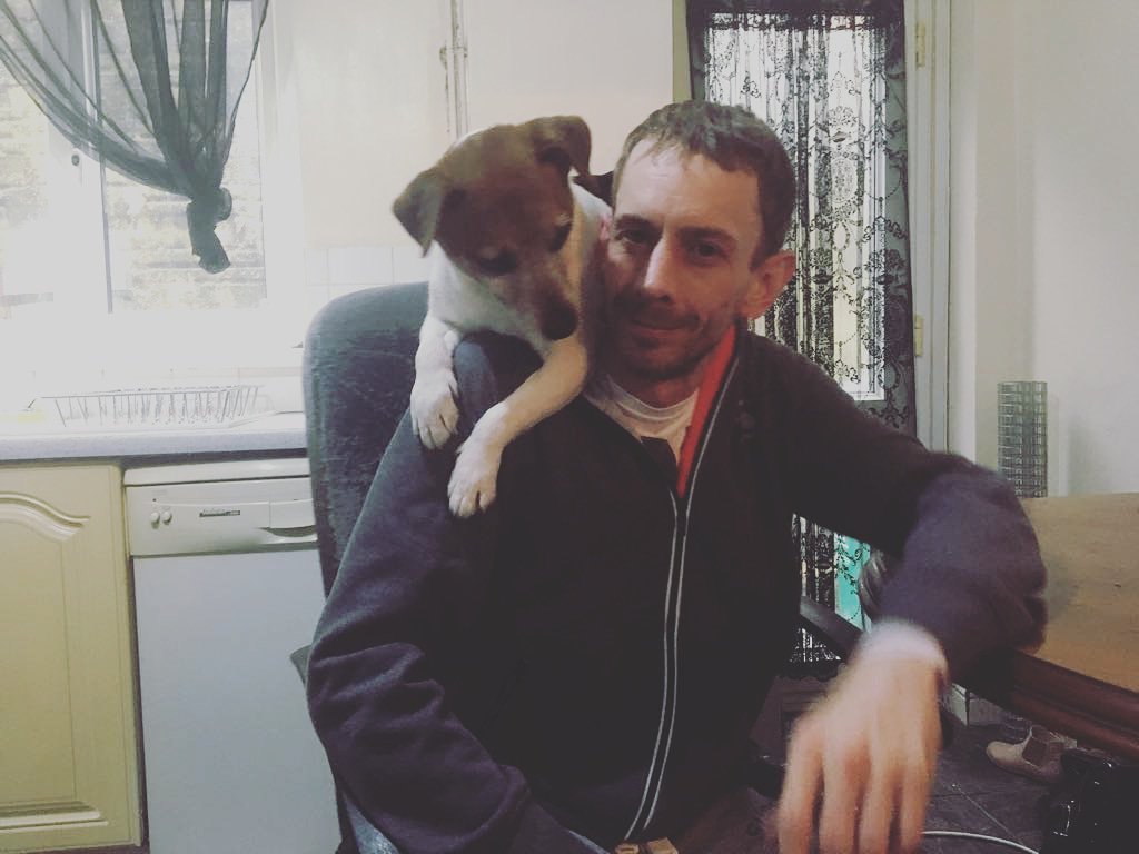 Clumpy83's tweet photo. Just come home from hospital to this little guy 🐶❤ he wont leave me alone #Mansbestfriend #Mukkas https://t.co/72Celxs5uf
