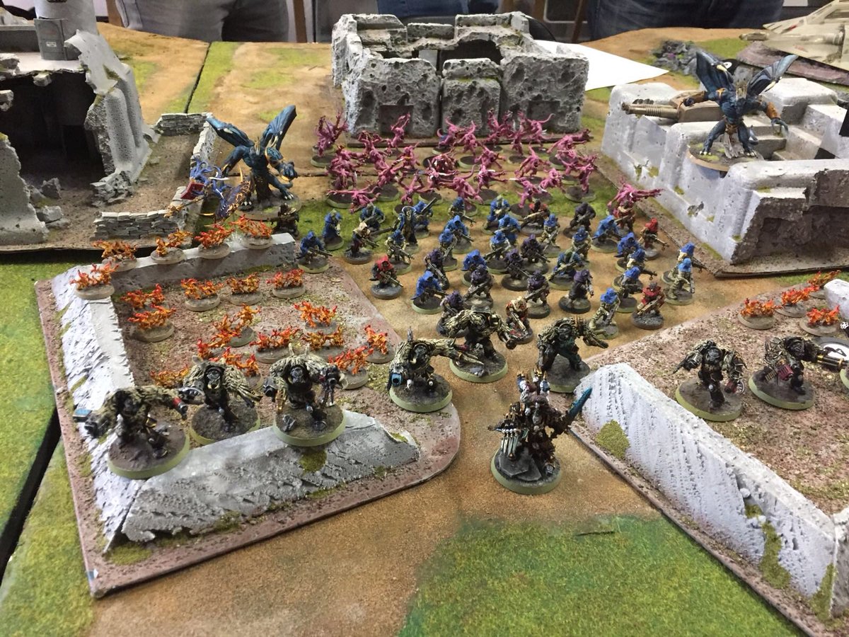 Ayer tocó algo de #WH40k con el torneo ‘Norteños Reloaded’ que hacemos con Ordo Navarrorum (Pamplona) y Astra Lopitecus (Logroño). ¡Preciosos ejércitos!