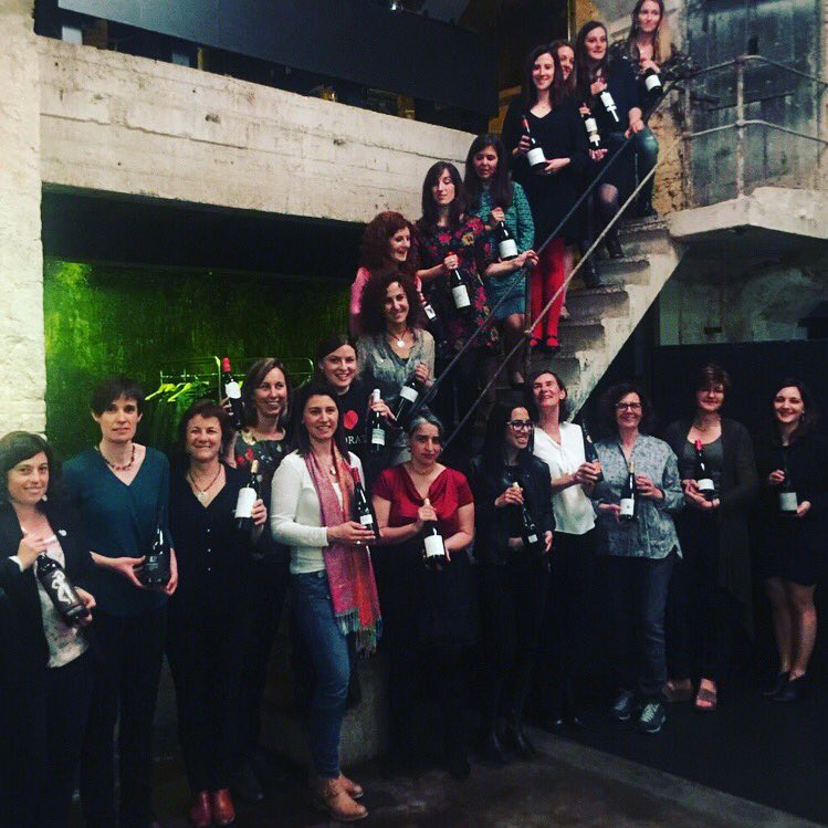 Hace 2 años de esta foto! Este año más y mejor!! #winewomen #mujeresdelvino #womendowine #womenwinemakers