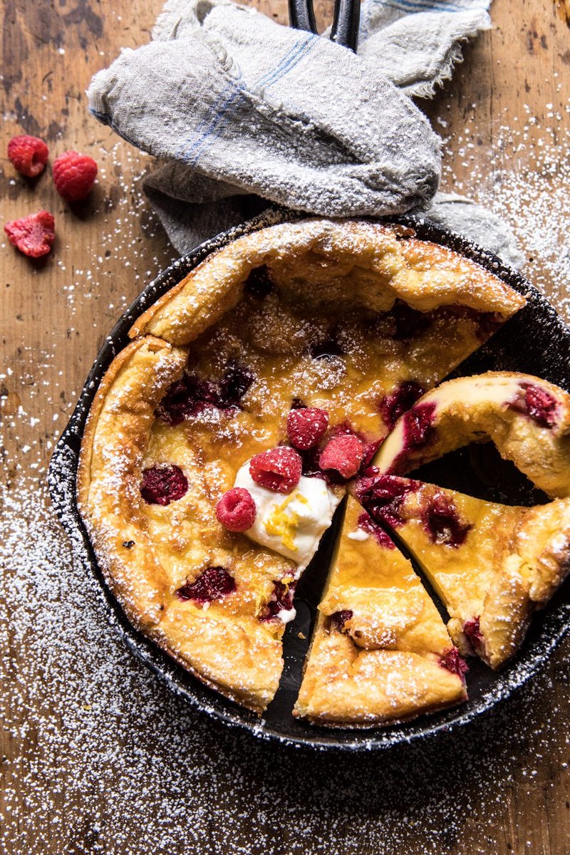 thebakefeed's tweet image. Spring is here and that means #springbaking! @halfbakedharvest's Raspberry Lemon Ricotta Dutch Baby is light, sweet, and filled with #creamy ricotta and tart #raspberries.
Grab the recipe here: bit.ly/2ECEYzO 
#repost #thebakefeed #bakefromscratch