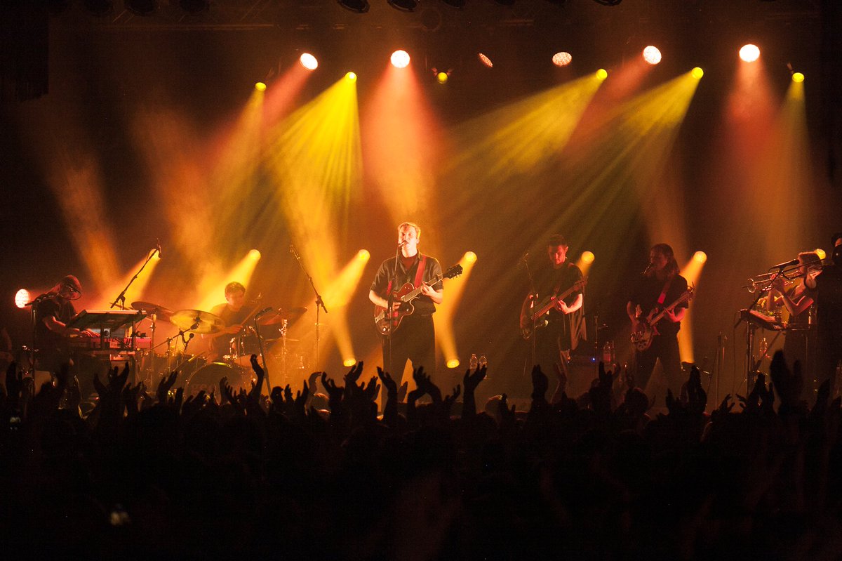 george E Z R A tweet media