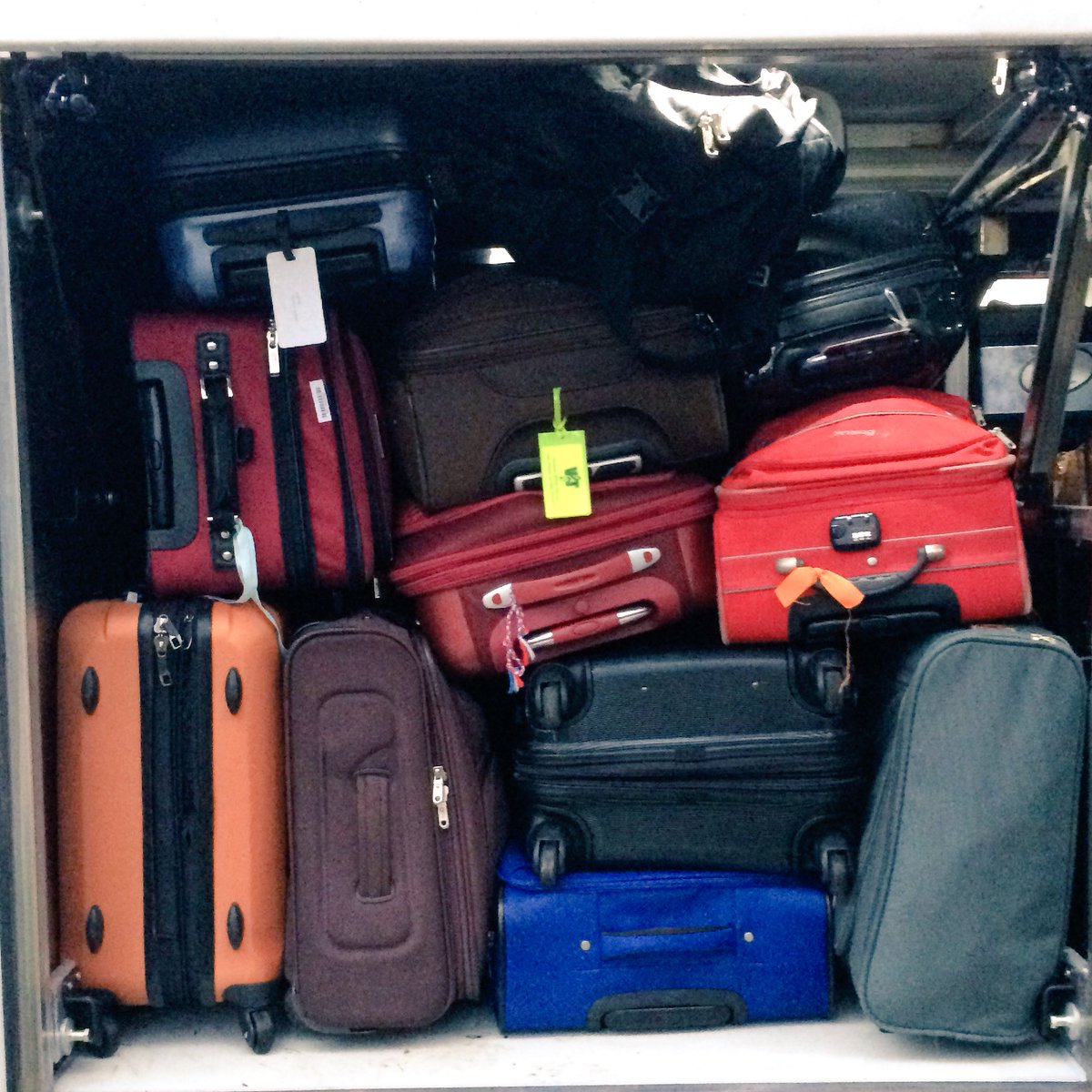 VanTechMC's tweet photo. We’re fully packed and ready to hit the road! See you in Banff 🌄 https://t.co/o24nG52xIf
