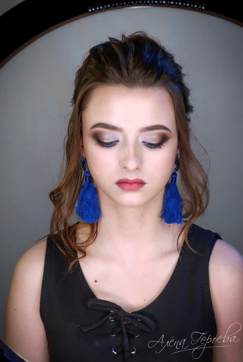AlenaGeroeva's tweet photo. #Модель: Анастасия Гормакова Sigma
#Макияж и #прическа: Алена Героева
#Визажист #Визаж #стилист #Смоленск #МакияжСмоленск #ВизажистСмоленск #Sigmascouting #SigmaScoutingSmolensk #sigma_family #Smolensk #бьютисьемка #ОбразМодели #преображение #MakeUp #мейкап https://t.co/BVdutDuGGZ