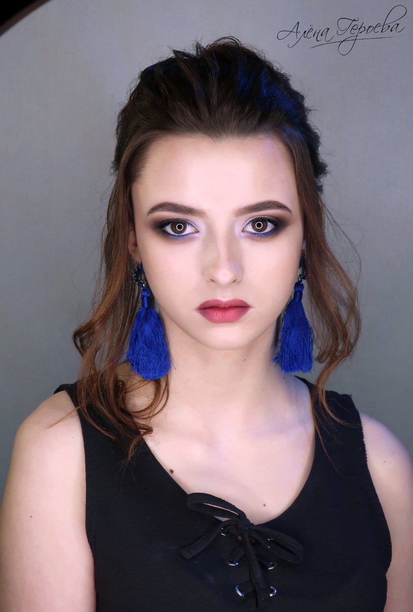 AlenaGeroeva's tweet photo. #Модель: Анастасия Гормакова Sigma
#Макияж и #прическа: Алена Героева
#Визажист #Визаж #стилист #Смоленск #МакияжСмоленск #ВизажистСмоленск #Sigmascouting #SigmaScoutingSmolensk #sigma_family #Smolensk #бьютисьемка #ОбразМодели #преображение #MakeUp #мейкап https://t.co/BVdutDuGGZ