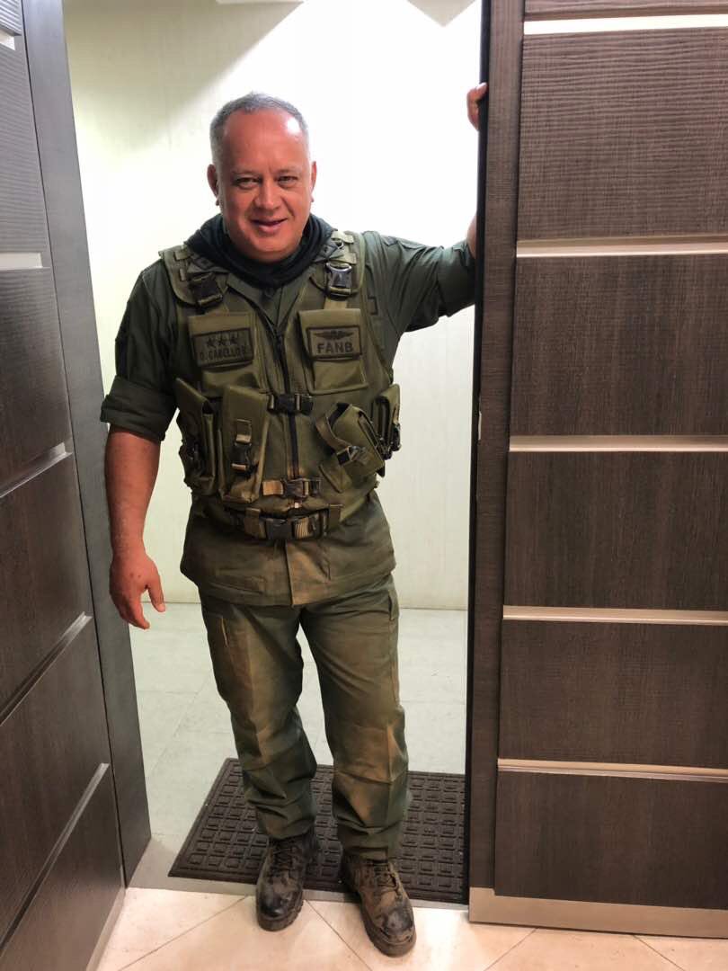 Con el Mazo Dando (@conelmazodando) on Twitter photo #FelizCumpleañosDiosdado Cadete de Hugo Chávez y citando a nuestro Presidente <a href="/NicolasMaduro/">Nicolás Maduro</a> “El que siempre pone el pecho para defender a la Patria” #FelizCumpleañosDiosdado Cadete de Hugo Chávez y citando a nuestro Presidente <a href="/NicolasMaduro/">Nicolás Maduro</a> “El que siempre pone el pecho para defender a la Patria”