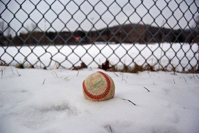 BaseballMilton's tweet photo. We'll be hosting our 1st ever #HouseLeague TownHall for all parents/players. (April 18th, Lions Hall 7:30). Topics incl. recent activities within organization &amp; plans for the 2018 season. Q &amp; A will follow, though please don't ask us about the weather. Visit website for details https://t.co/oTAYXSjV4k