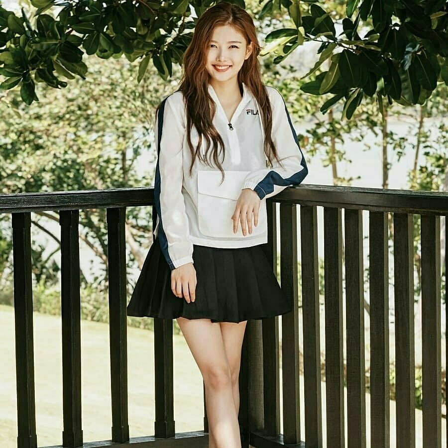 boyoopics's tweet photo. Yoojungie pictorial pictures 
#KimYooJung #YOOJUNG https://t.co/GbfGXACsRG