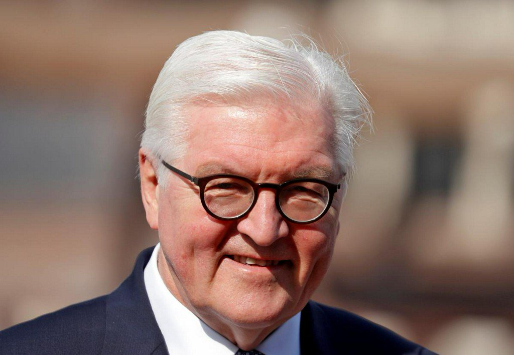 Reuters's tweet photo. German president warns against demonising Russia https://t.co/l5lEuhUywT https://t.co/XKolq1GGOd