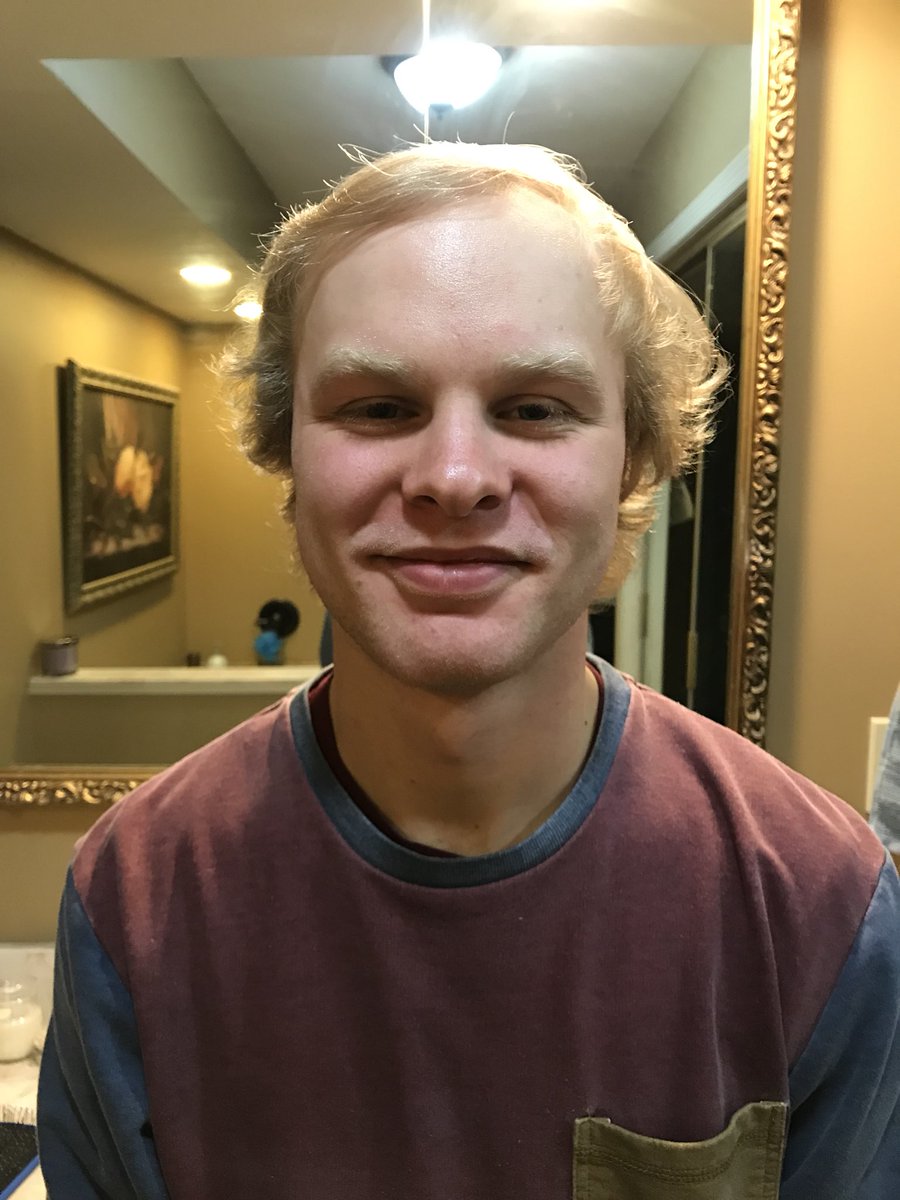 MadisonShangle's tweet image. CHECK OUT MY BOYFRIENDs end of his “yeard” 🤩