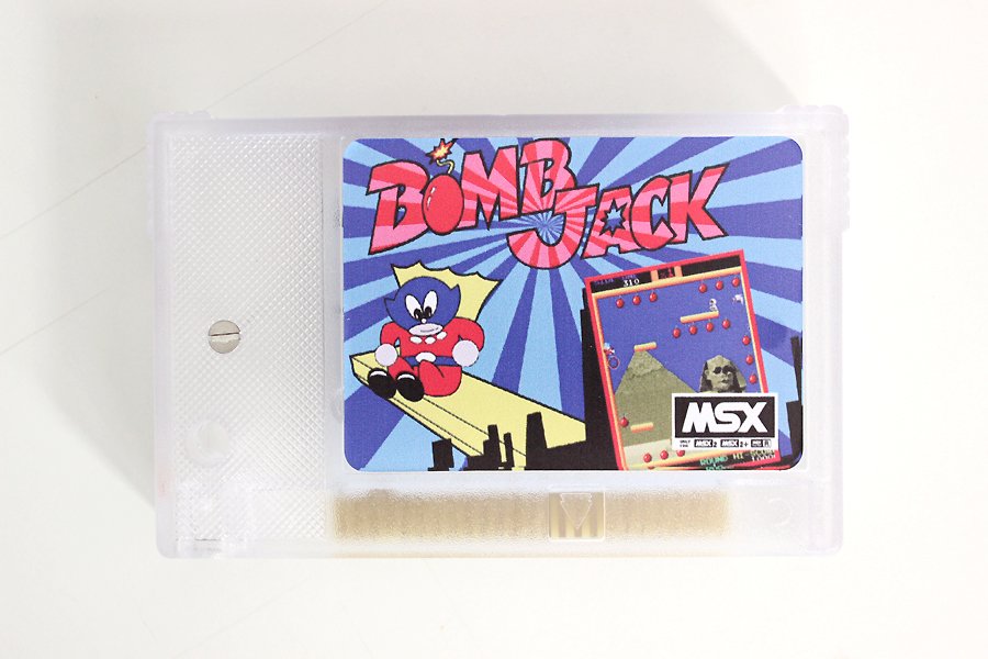 mariocavalcanti's tweet image. Sexta chegou meu cartucho do Bomb Jack para MSX 2. Excelente port da Kralizec lançado em 2004. Não só os gráficos, mas música, jogabilidades e efeitos sonoros são ótimos. #msx #msx2 #bombjack