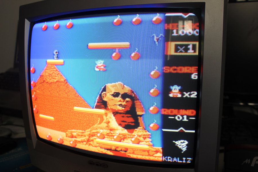 mariocavalcanti's tweet image. Sexta chegou meu cartucho do Bomb Jack para MSX 2. Excelente port da Kralizec lançado em 2004. Não só os gráficos, mas música, jogabilidades e efeitos sonoros são ótimos. #msx #msx2 #bombjack