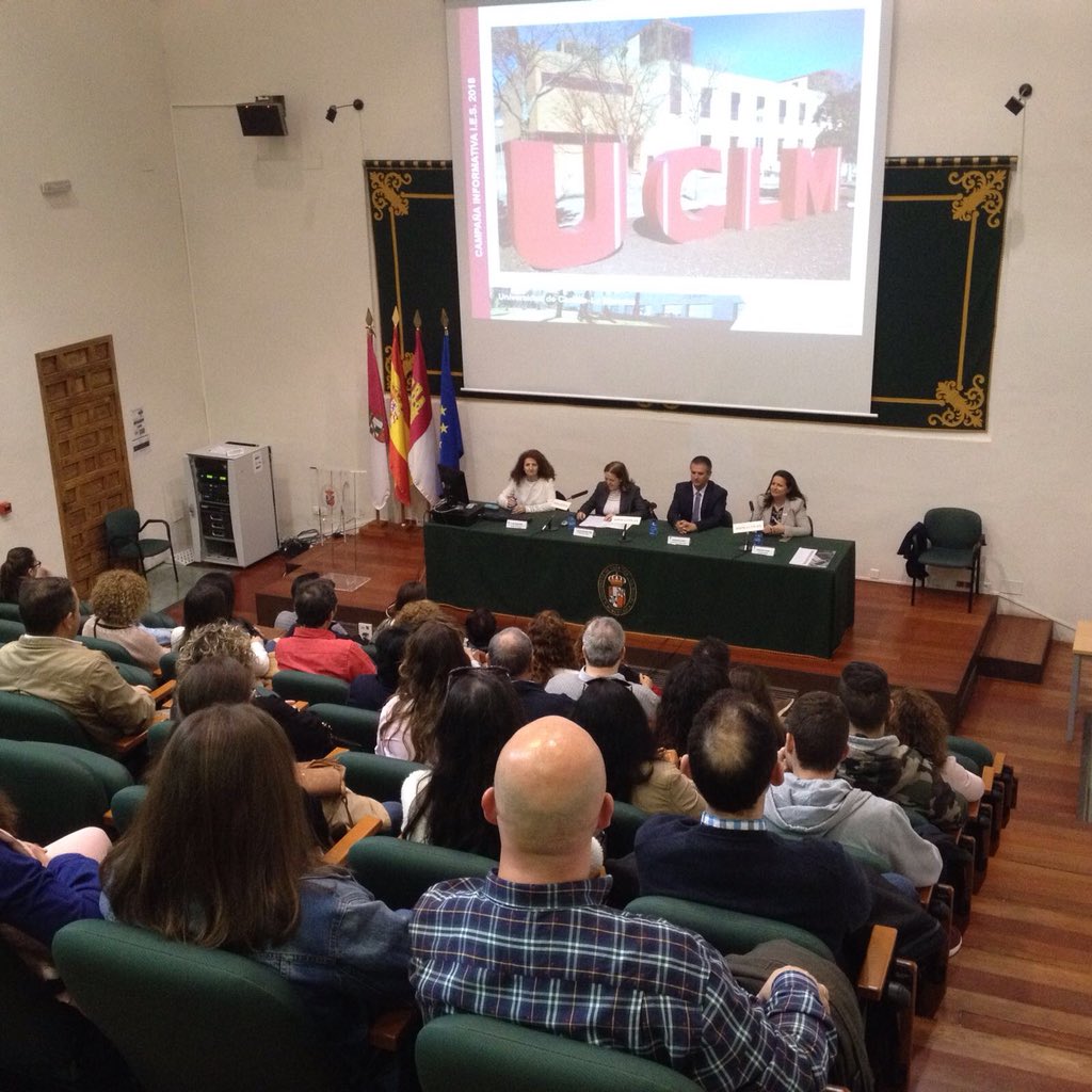 GuadamillasG's tweet photo. Hoy hemos celebrado la segunda jornada de #PuertasAbiertasUCLM. Para todos los que hemos participado desde la @uclm_es ha sido muy grato recibiros. Gracias a todas las familias que nos han visitado, nuestras puertas siguen abiertas https://t.co/le9oRZgLXV
