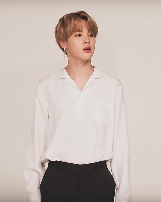 flweroad's tweet image. The cold and wind and rain don't know, they only seem to come and go away. Times are hard when things have got no meaning (...)
If you're leaving will you take me with you, I'm tired of talking on my phone.