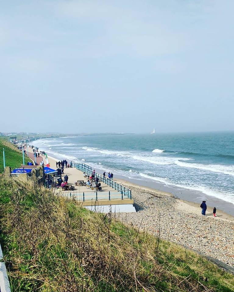 What a beautiful day down The Bay, Spring is finally here. We all hope you're having a great weekend in the sun. 
<a href="/NEFollowers/">#NEFollowers</a> <a href="/whatsonwhitley/">Whats On Whitley Bay</a> @OurWhitleyBay #whitleybay #SeaSide #northeastcoast #icecream #spring #NorthTyneside