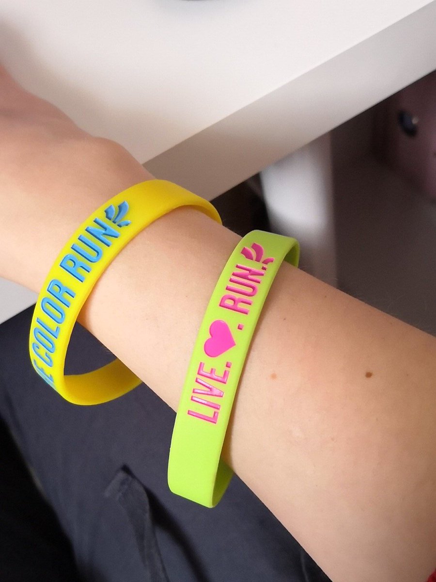 OliviaLadybird's tweet image. Encore merci à @ABCDocBAM pour ce super moment 😍🌈☀️#colorrun2018 #paris #colorrunparis #colorrun #Sephora #love #run #sport