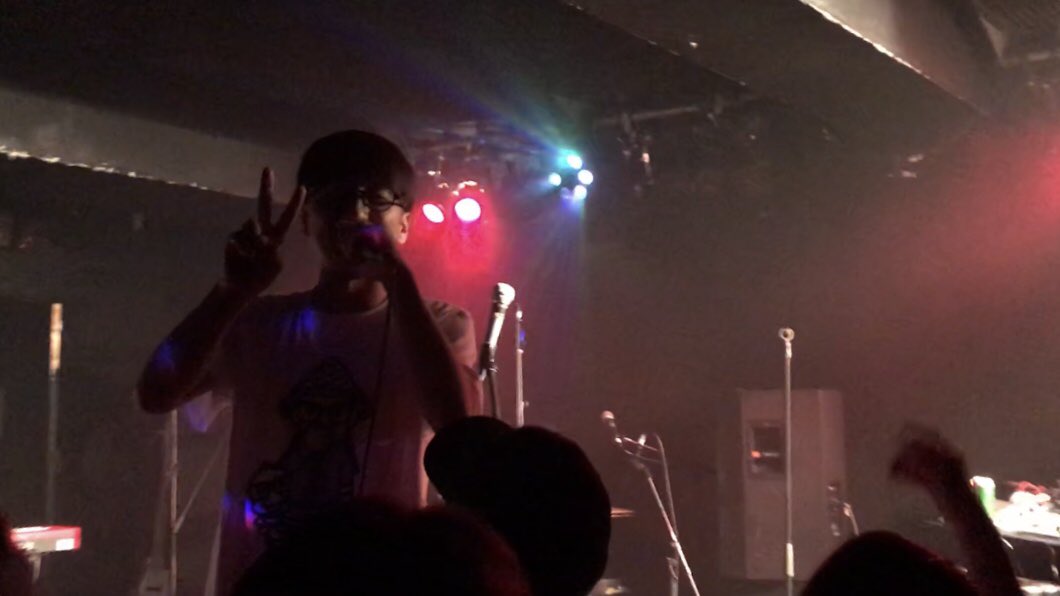 k3y1k5's tweet image. BASIさんのライブほんまに最高やった…もちろん茂千代さんもISEEIさんもかっこよすぎたし、セク山さんのDJタイム笑いすぎてしにかけたし、ずっと楽しかった…もう、最高…全公演行きたいレベル…しんど… #BASI #BASICMUSIC #basi_thebasicband