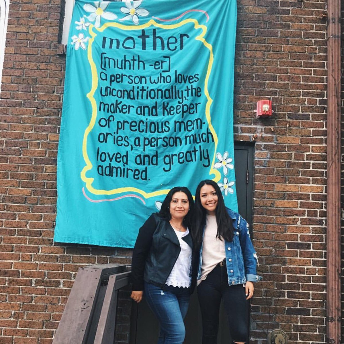 Alpha Xi Delta-UIUC tweet media