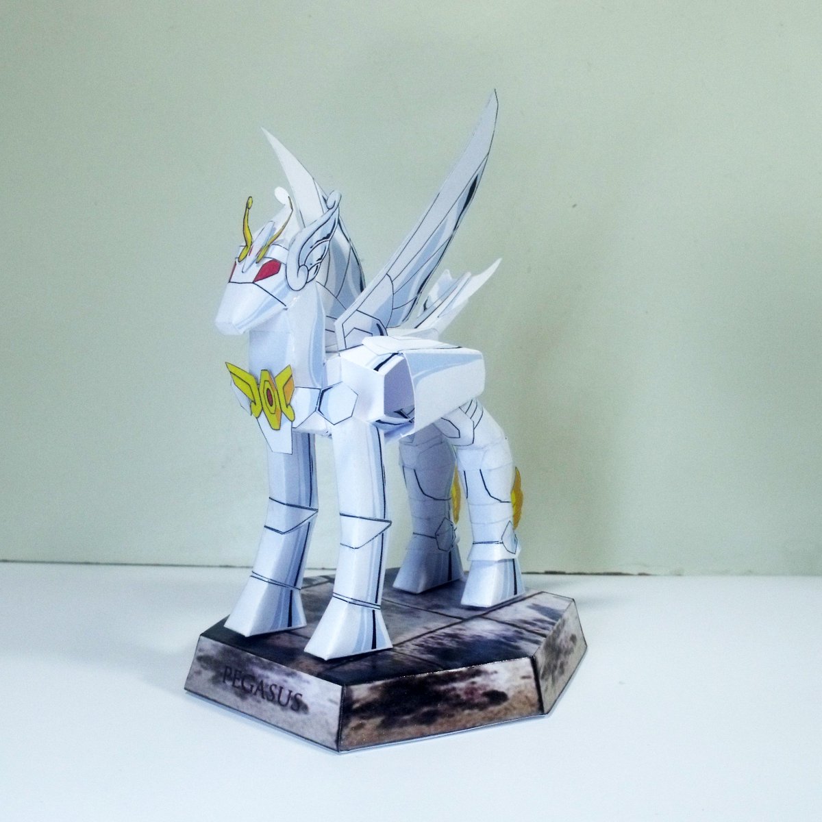 TitanPapercraft's tweet photo. Armadura de Pégaso disponível para download grátis
https://t.co/gjplACiST7
#cdz #pegasus https://t.co/gzm3LR9IoF