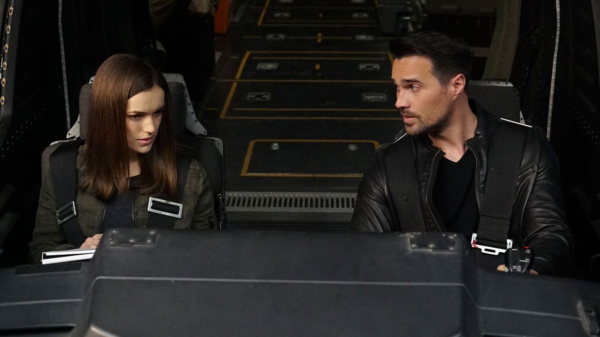 MedInfinityES's tweet photo. Ni uno, ni dos, ni tres... CUATRO episodios nuevos de #MarvelAgentesDeSHIELD de @energy_tv están listos para que los disfrutes en @miteleonline 🍿 https://t.co/0SLz5VwnLP https://t.co/jN54PG2p3S