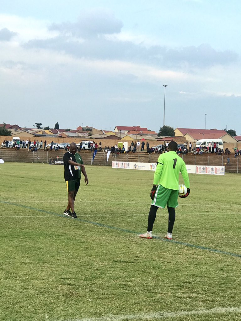 GautengProvince's tweet photo. #PSCG18 Premier took two penalties against Stephano Vigoriti and @djcleo1 and he scored !!👏🏽👏🏽⚽️⚽️⚽️ @PREMIERSCG https://t.co/QYXWonk8S2