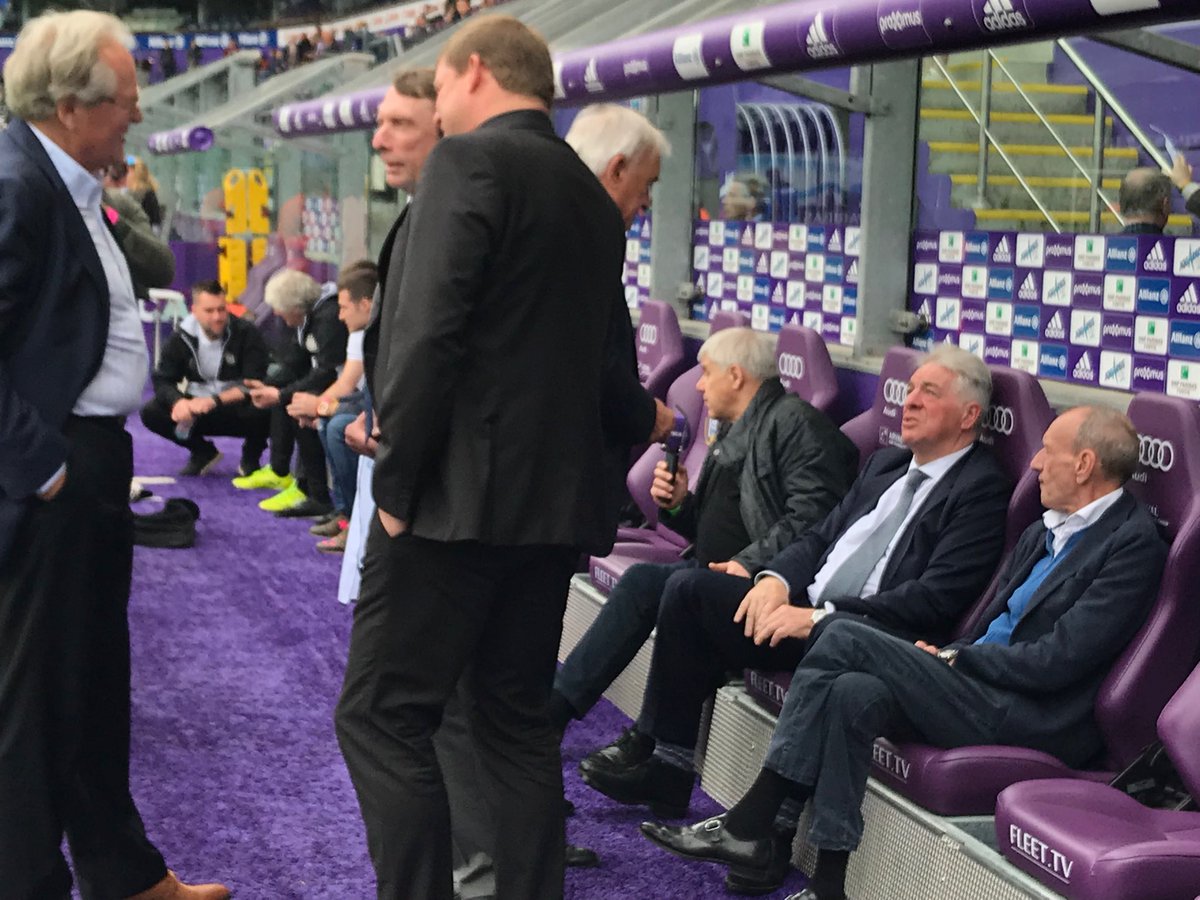 vlangendries's tweet photo. Qui a dit quโ@rscanderlecht nโavait pas de banc? #rensenbrink #dusbaba #thissen #haan #vanbinst #remember1978 #rtbfsport https://t.co/qs3oOaVUTC