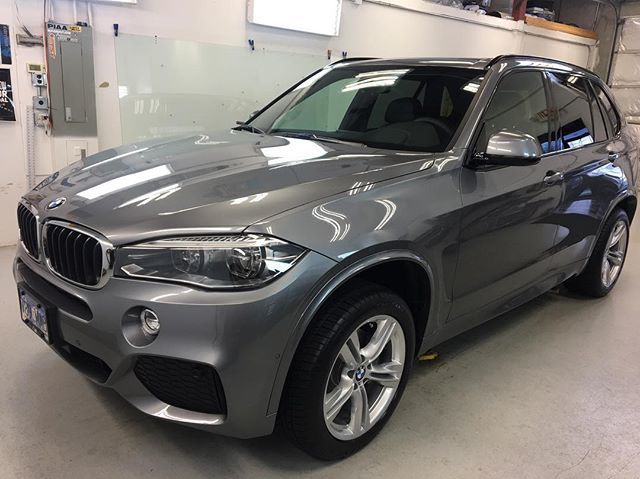 911fanatic's tweet photo. New BMW X5 M sport after receiving STEK Dynoshield on the full front end as well as rocker panels. The entire car was then coated with GTechniq Crystal Serum Light for years of protection from the elements. #autowerkesexclusive #ceramiccoatings #paintpr… https://t.co/qOVPhRYeTS https://t.co/0hP7WUH807