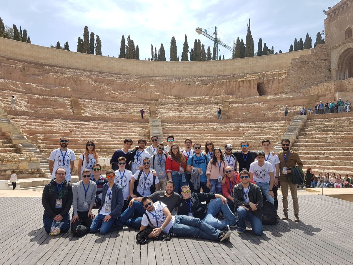ieeegranada's tweet photo. Muchas gracias y enhorabuena a @IEEEUPCT por organizar este pedazo de #SWYP18 a @IEEEYP_Spain por su mesa redonda y a @ramashispania y @ieeespain por su apoyo https://t.co/ohfYjvzLGq