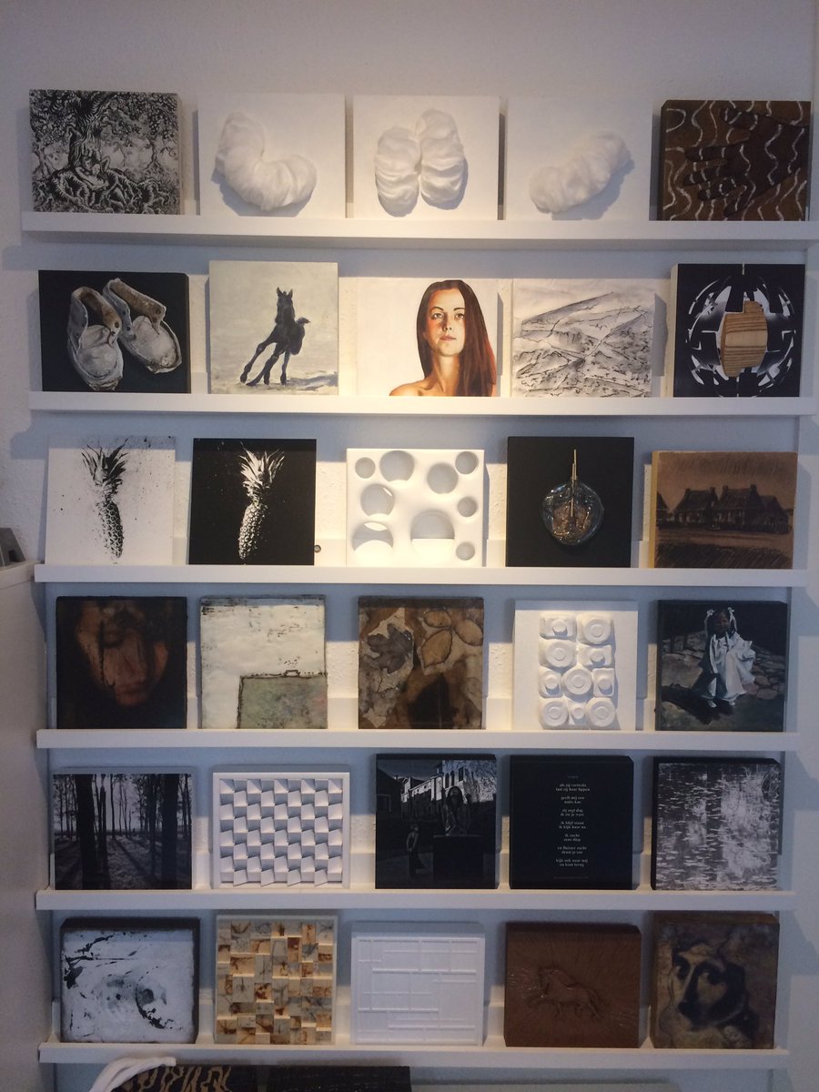 TreaWestra's tweet photo. Kijkje bij #galeriewesterkade bij Henk Dillerp! Mooie blokpanelen en werk van Jan Hoff! #janhoff
En diverse paneeltjes van bekenden @Venetianred #jelleschotanus @SabineLiedtke https://t.co/GN2ARWvZ47