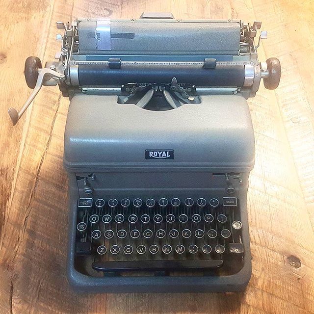 reusedepot's tweet photo. How cool is this vintage Royal typewriter? We're not sure if it works, but it is the perfect conversation piece or gift for a writer friend either way. It is in fantastic shape and even comes with the original cover. $195 takes it. #reuse #recycle #repur… https://t.co/oEXauDZXw0 https://t.co/T0Zr849nEZ