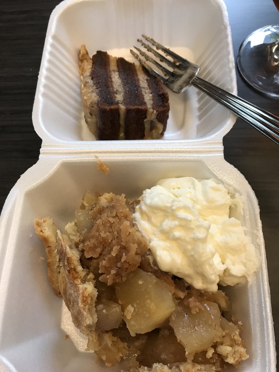 jenntadlock's tweet photo. Which to choose? Can’t...eat em’ both!
 #springboardPL https://t.co/DpCxrzSxCT